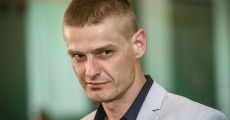 Kobiety walczą o względy Tomasza Komendy: "Chciałabym pana poznać. Przesyłam swoje zdjęcia"