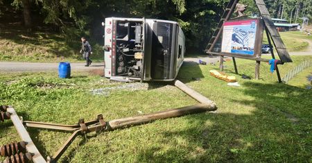 Autobus z uczniami przewrócił się w Czechach. 32 osoby ranne