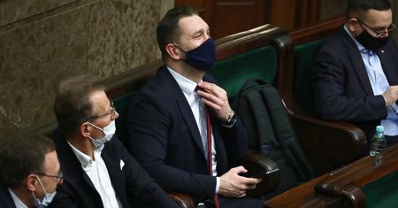 Komorowski o Mejzie. Ma teorię