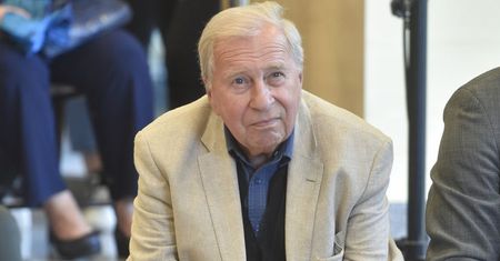 Jerzy Stuhr wraca na ekrany. "Mój agent" to pierwsza rola po skandalu