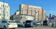 Zderzenie trzech aut w Warszawie. Radiowóz wjechał na czerwonym świetle
