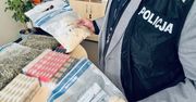 Wieźli je na tylnym siedzeniu auta. Policja przejęła narkotyki za 550 tys. zł