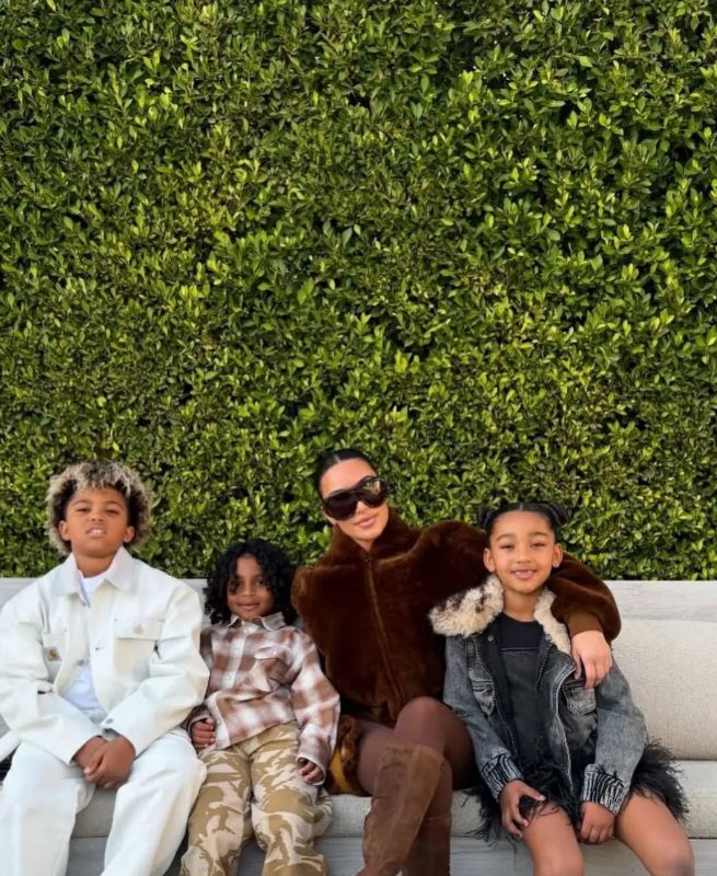 Kim Kardashian z dziećmi