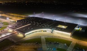40 milionów na lotnisko tylko w tym roku. "Już się spłaciło"