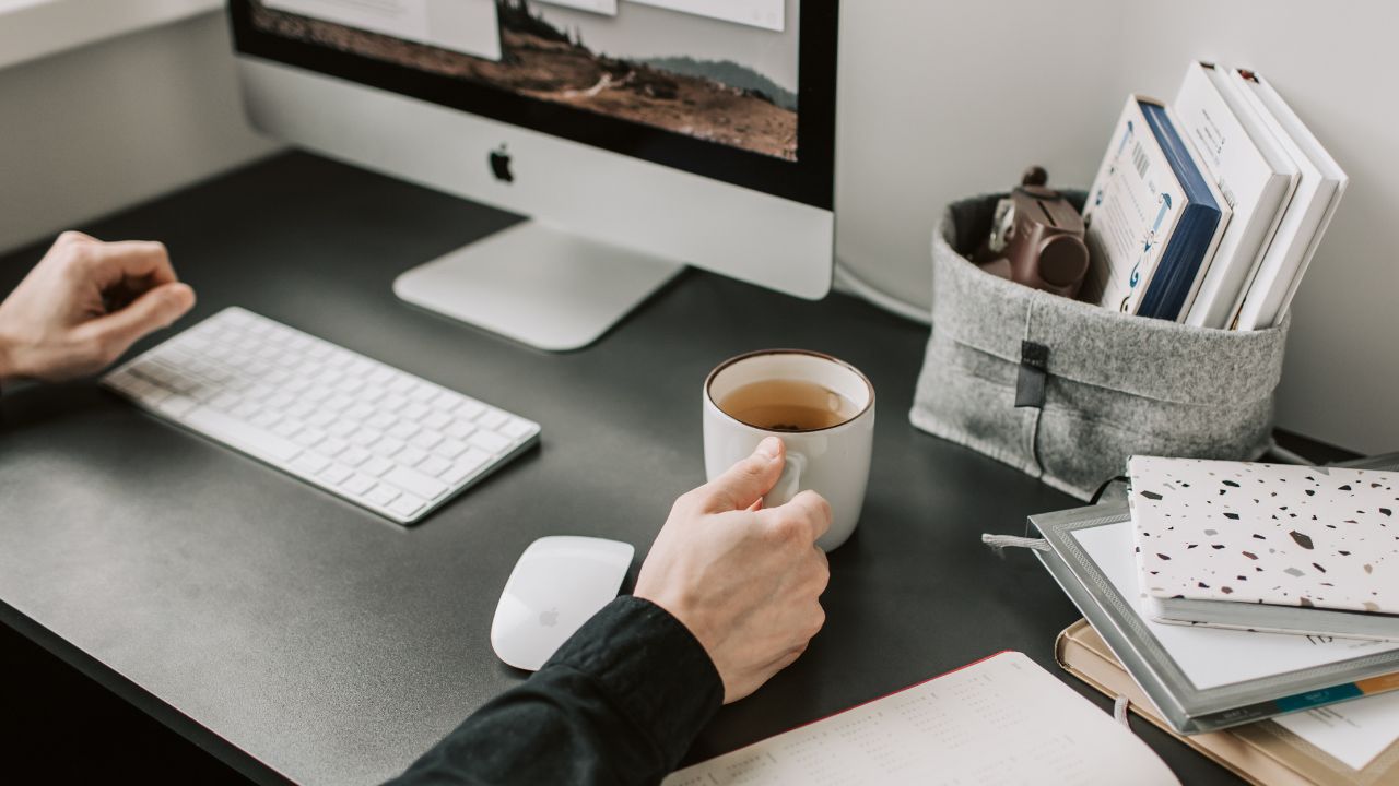 Nowe przepisy w Kodeksie pracy: neutralne nazwy stanowisk w ogłoszeniach o pracę obowiązkowe od 24 grudnia 2025 r.