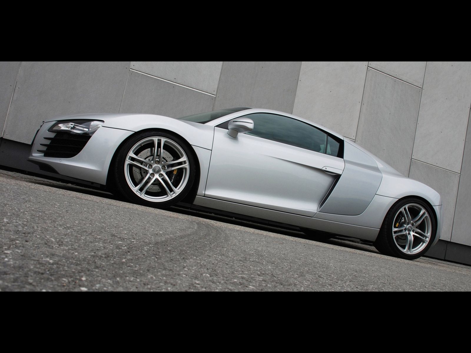 Audi R8 po tuningu [galeria] 25