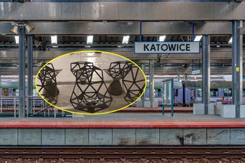 Afera na dworcu w Katowicach. "Zabójcze fotele cierniowe"