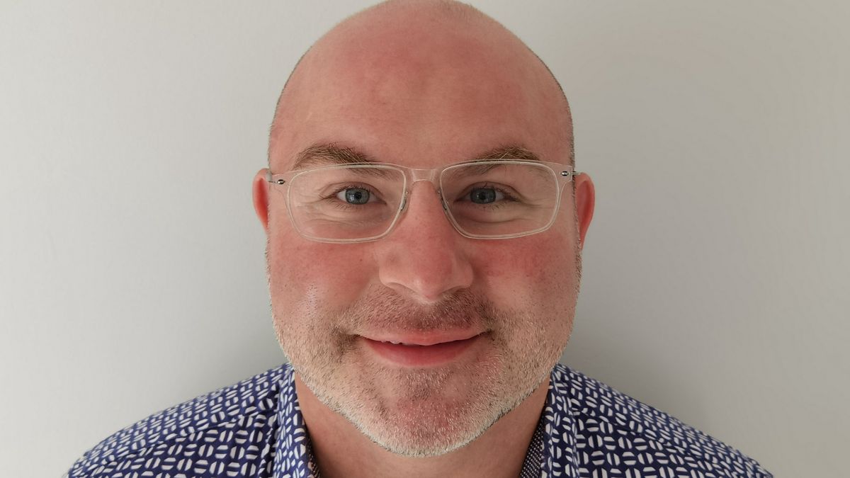 Alex Ebeid, to starszy dyrektor ds. sprzedaży PC AMD w rejonie EMEA