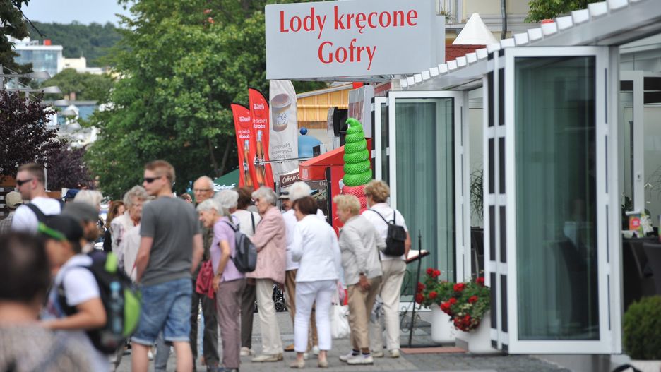 Sanepid zbadał lody nad morzem. Jest lepiej, niż w zeszłych latach, ale wciąż zdarzają się higieniczne zaniedbania