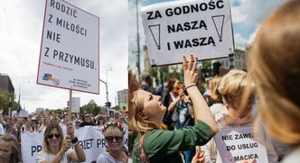 Organizatorki Marszu Godności: "Nie stoją za nami politycy. Jesteśmy inicjatywą kobiet wkurzonych!"