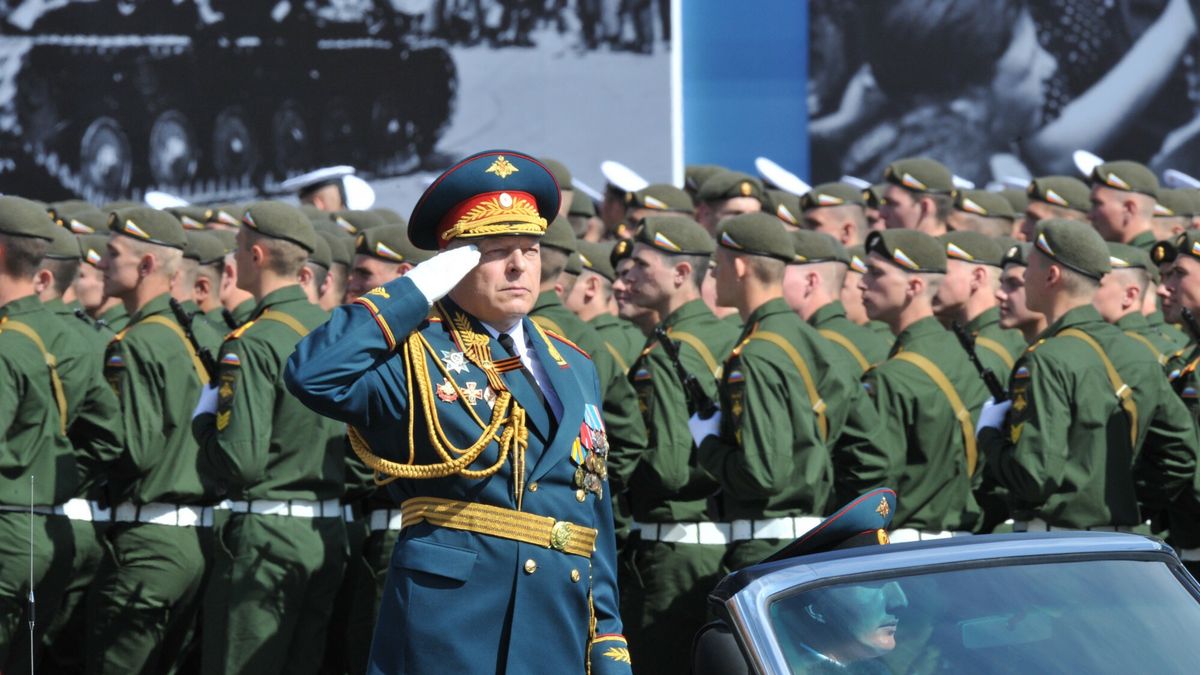 70 rocznica zwyci?stwa - parada w MoskwieFot: Wojtek Laski / East News  Moskwa, Rosja, 09.05.2015.  Parada wojskowa z okazji Dnia Zwyciestwa w 70. rocznice  zakonczenia II wojny swiatowej i zwyciestwa nad hitlerowskimi Niemcami. Pokaz sily militarnej Rosji.Wojtek Laski