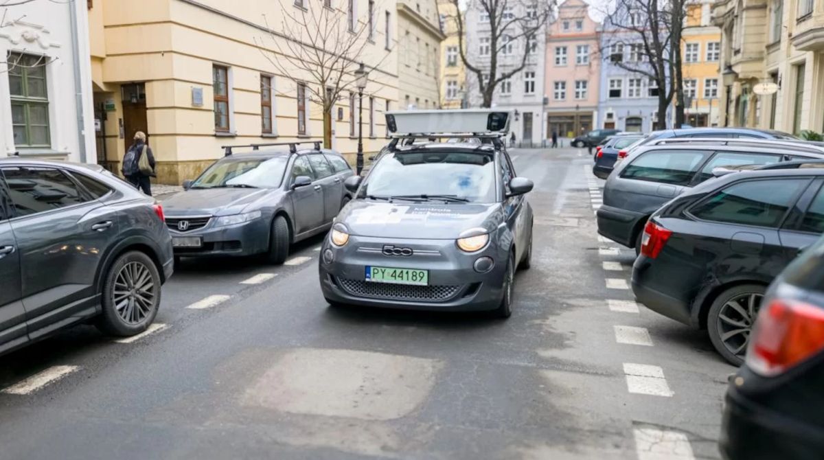 Prezydent Poznania zadowolony z pierwszych dni e-kontoli opłat.