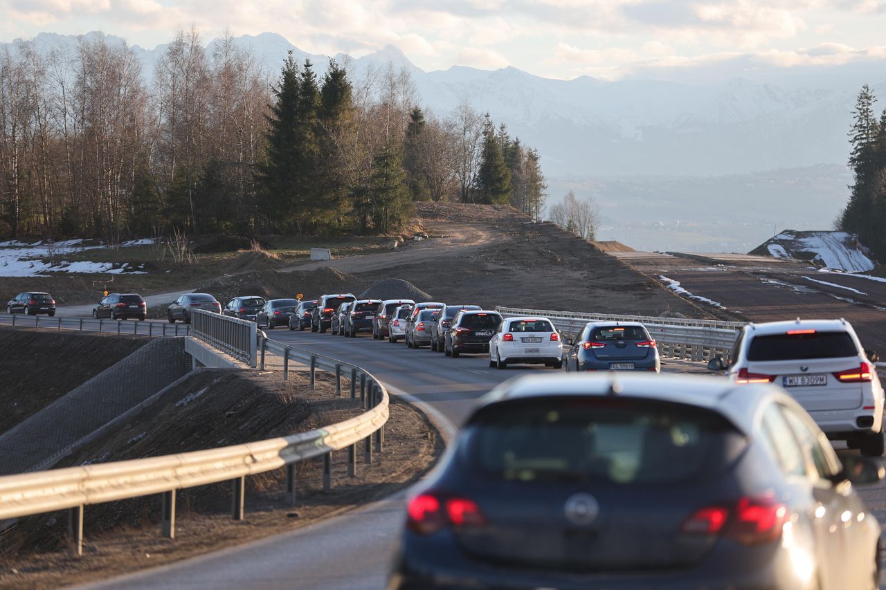 GDDKiA podpisała kluczową umowę dla losów nowej Zakopianki. Zegar już tyka