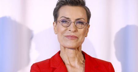 Danuta Stenka ma już 62 lata, a nadal wygląda ŚWIETNIE. Jaki jest jej sekret?