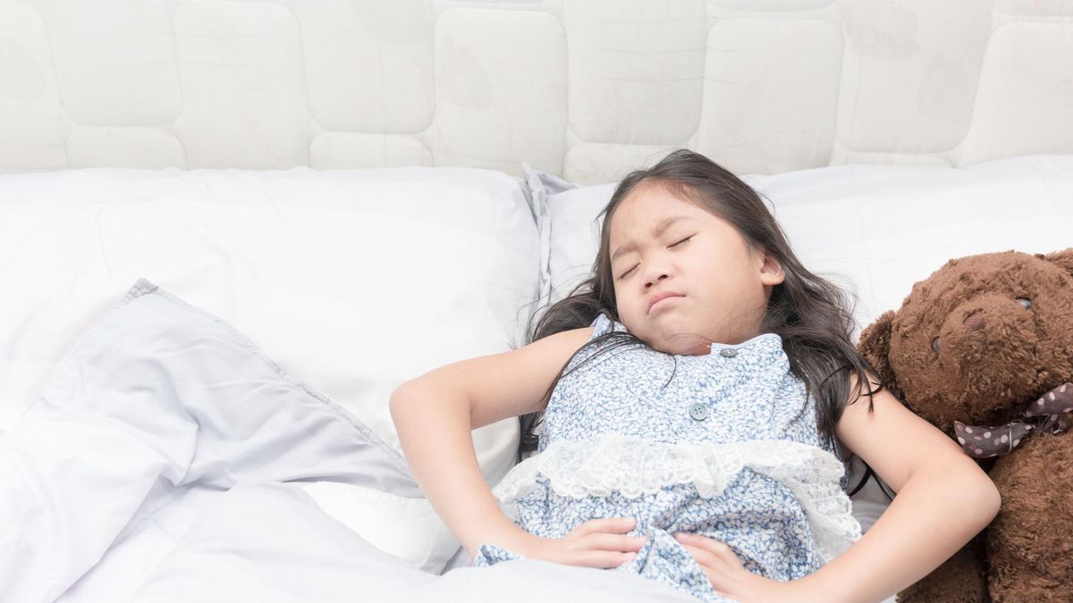 Gorączka i ból brzucha u dziecka