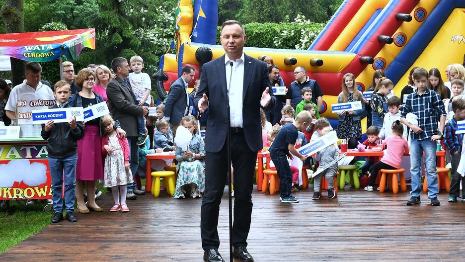 Warszawa, 10.06.2020. Prezydent RP Andrzej Duda przemawia po podpisaniu Karty Rodziny