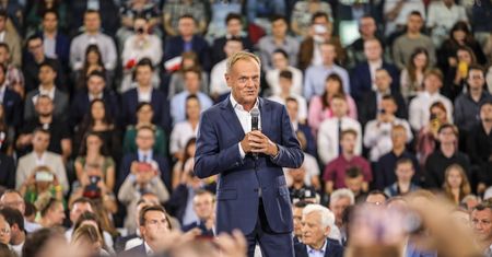 "My tego plucia w twarz ludziom nie zapomnimy". Tusk na konwencji PO