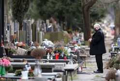 Religijne święta Jarosława Kaczyńskiego. Prezes PiS odwiedził Powązki