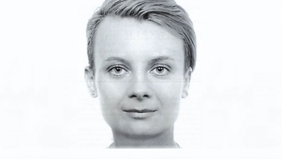 Policja prosi o pomoc. Czeka na informacje o tej kobiecie. To groźna oszustka