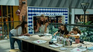 DOBRE RZECZY. W Forum Gdańsk można było przez weekend oddawać używane ubrania lub tchnąć w nie drugie życie. Zainteresowanie było duże