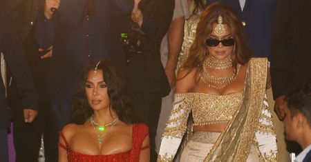 Kim Kardashian zaliczyła wpadkę na weselu miliarderów. "Obrzydliwa" kreacja gwiazdy