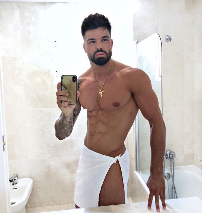 Paweł Tyburski z "Love Island"
