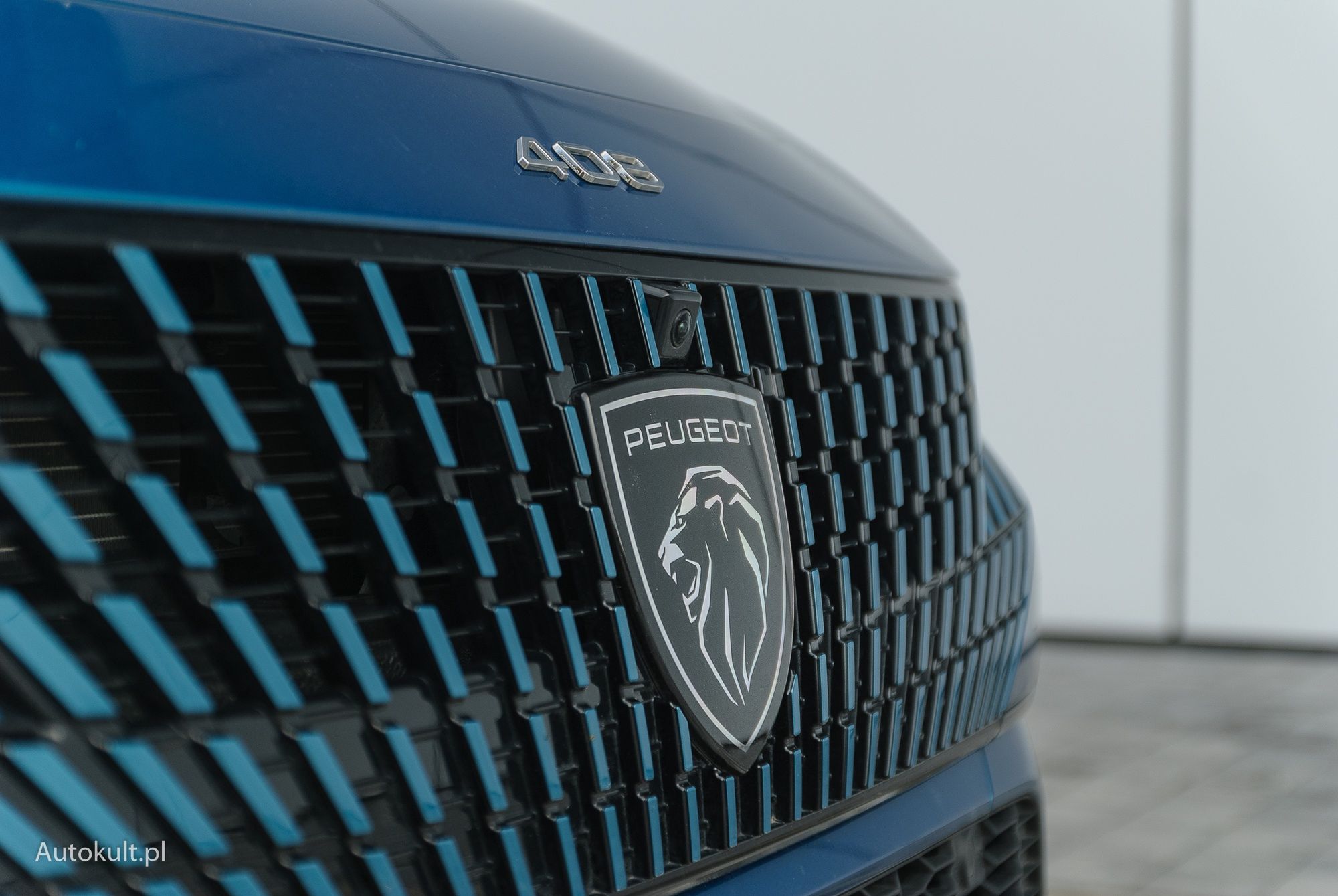 Peugeot 408