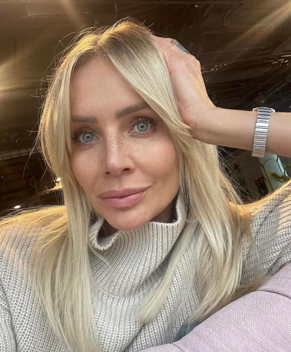 Agnieszka Woźniak-Starak przed wizytą u fryzjera 