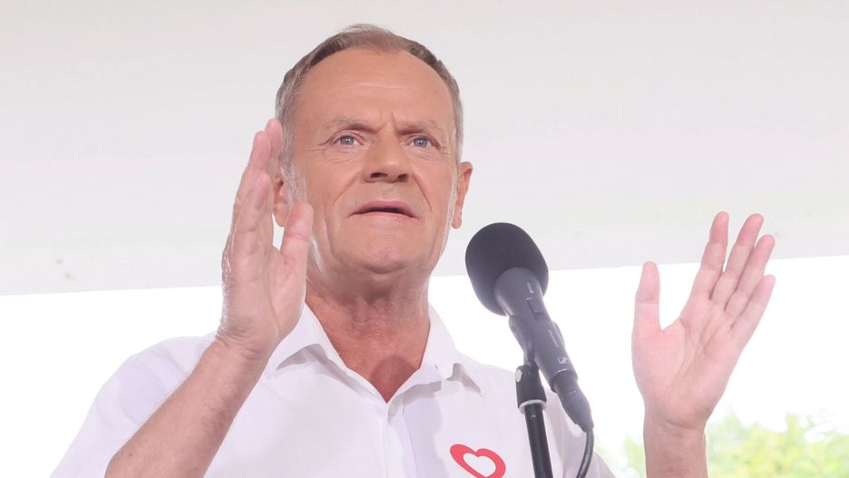 Tusk ostrzega: PiS przesunie termin wybory