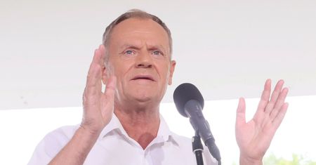 Tusk ostrzega. "Doszły mnie słuchy prawie wprost z Pałacu"