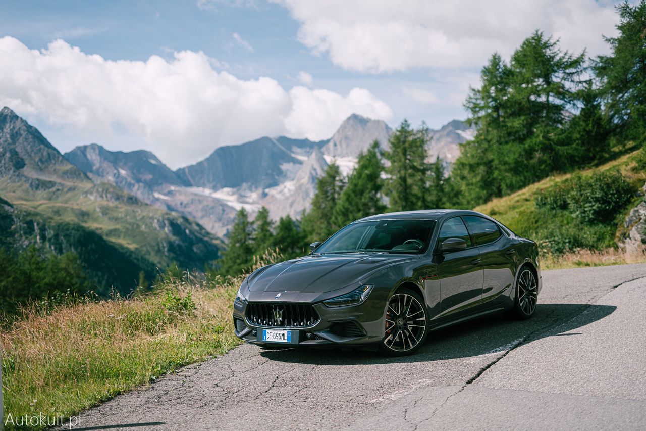 Maserati Ghibli Trofeo (2023)