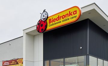 Tyle sprzedaje i zarabia Biedronka. Przybędzie prawie 300 sklepów