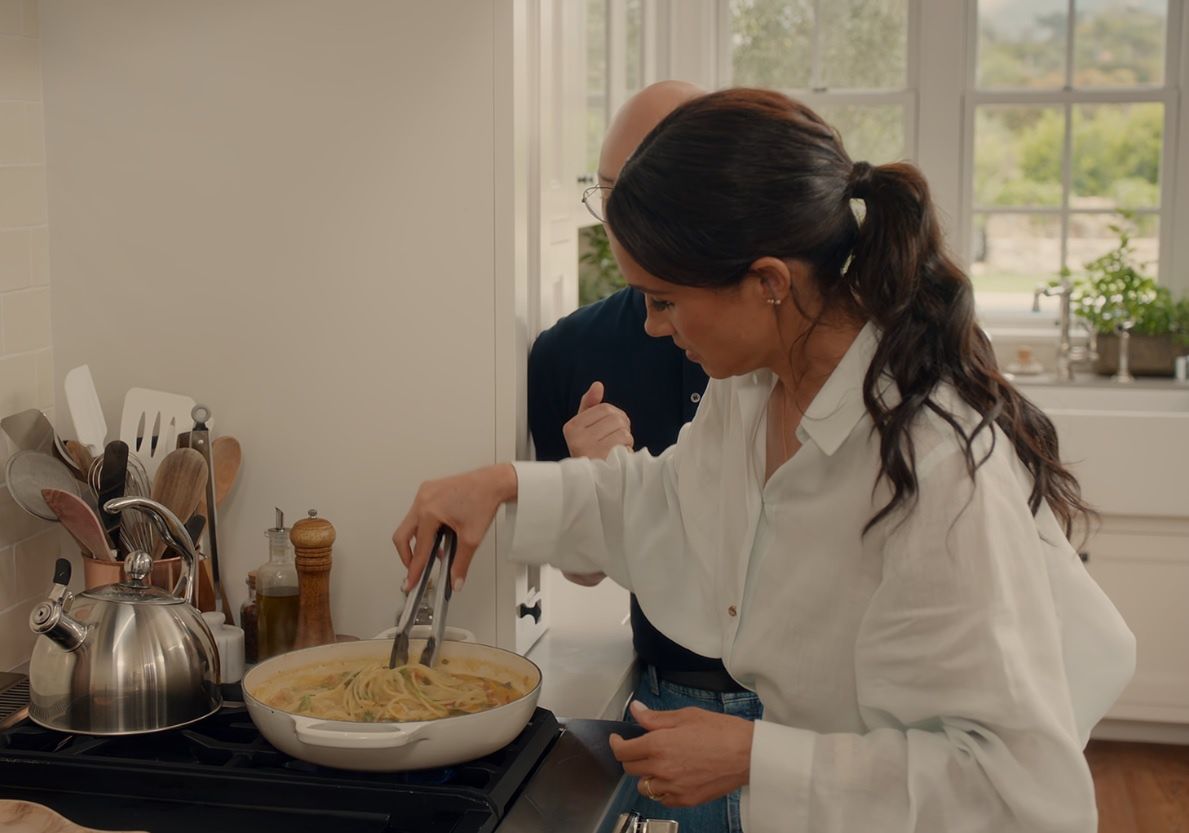 Meghan Markle gotuje makaron 