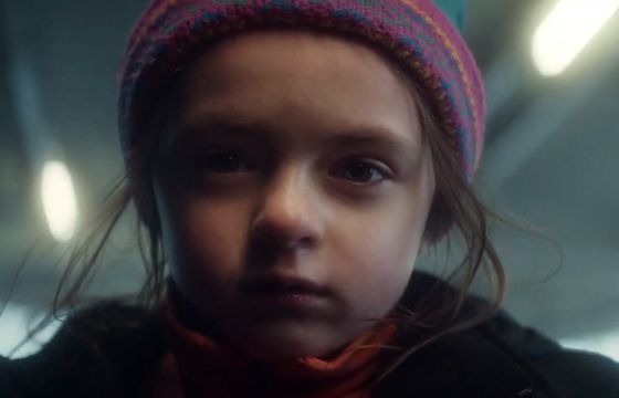 Odrzucone dzieci w spocie SOS Wioski Dziecięce (wideo)
