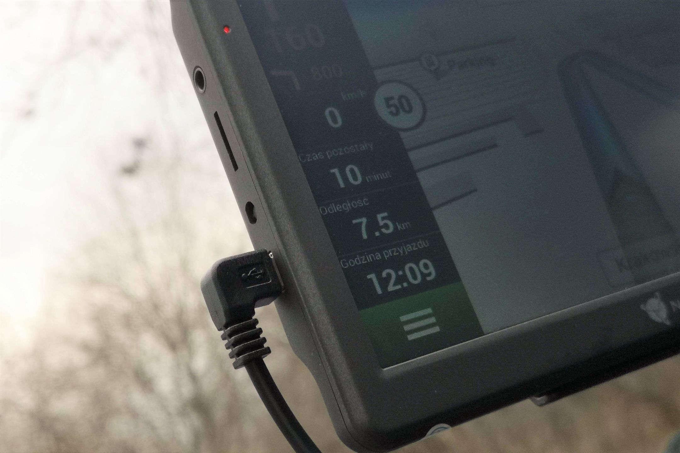 Navitel MS700 – krótki test nawigacji GPS z 7-calowym ekranem i nowym lektorem 3