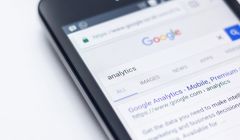 Polscy wydawcy chcą pieniędzy od Google za treści. Przedłużono negocjacje