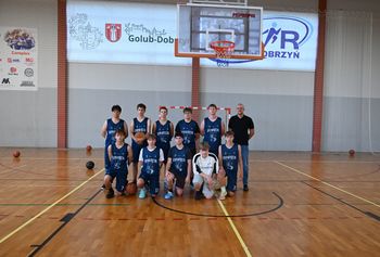 W Golubiu-Dobrzyniu powstała juniorska sekcja koszykówki. Budują drużynę od podstaw