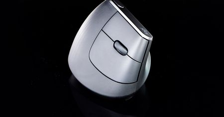 Logitech MX Vertical - krótki test ergonomicznej myszki