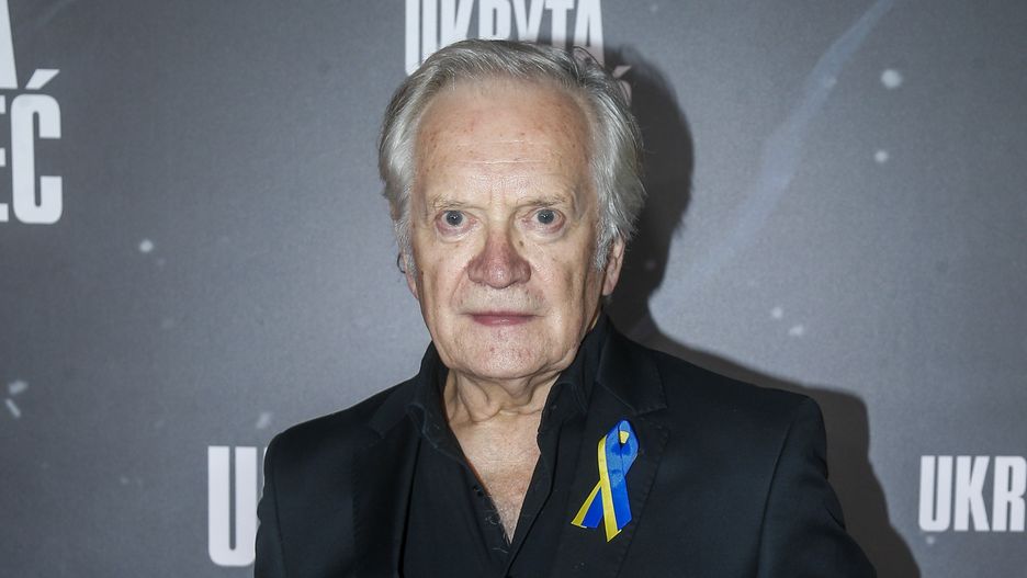 Andrzej Seweryn na premierze filmu "Ukryta sieć"