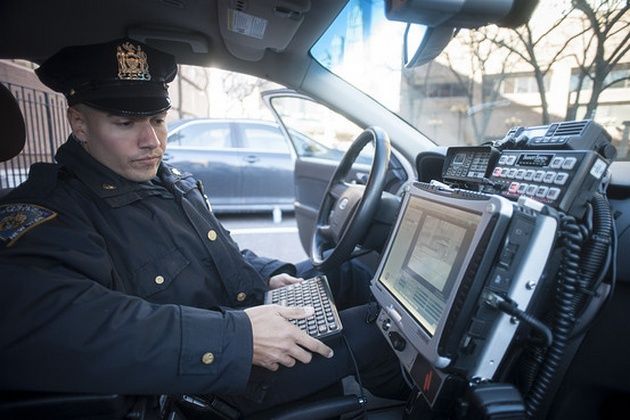 radiowóz NYPD2020 prototyp panel