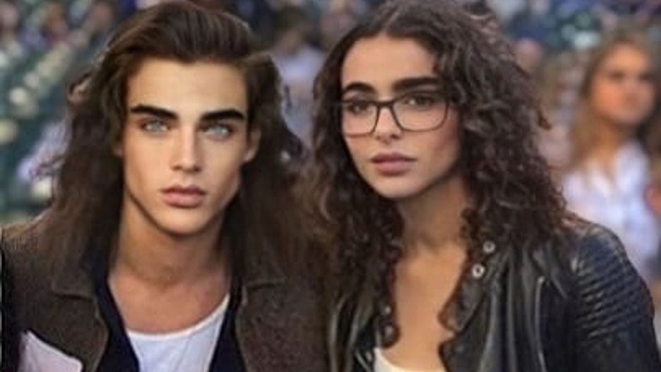 Jest wytworem sztucznej inteligencji. Twierdzi, że zaszła z nim w ciążę