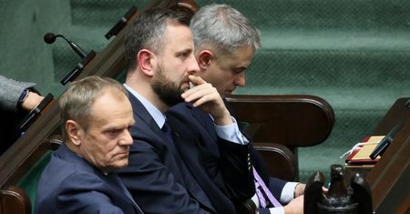 Rząd rozda pieniądze na mieszkania Polaków. Ujawnia kwotę