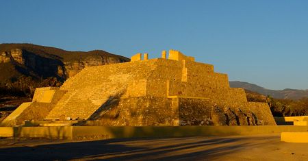 Niebywałe odkrycie w Meksyku. Pochodzą z czasów prehiszpańskich