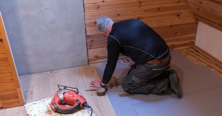 Ile kosztuje wykończenie mieszkania? Setki tysięcy za niski standard