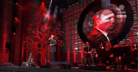 Antywojenny manifest w Polsacie. Putin wśród krwawych dyktatorów