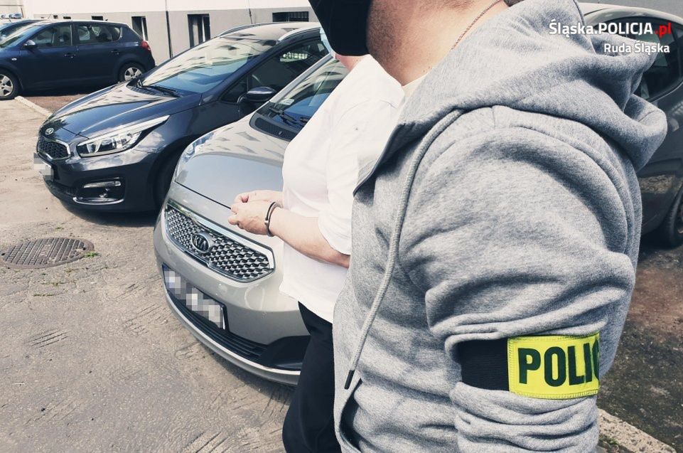 Ruda Śląska. Po kłótni ugodziła nożem partnera. Tragiczny finał awantury