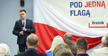 Nagle wyszła seniorka. Zadała Hołowni trudne pytanie. Długo odpowiadał
