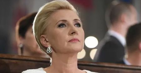 Agata Kornhauser-Duda skrytykowała strajk nauczycieli? "Rząd nie ma pieniędzy na podwyżki"