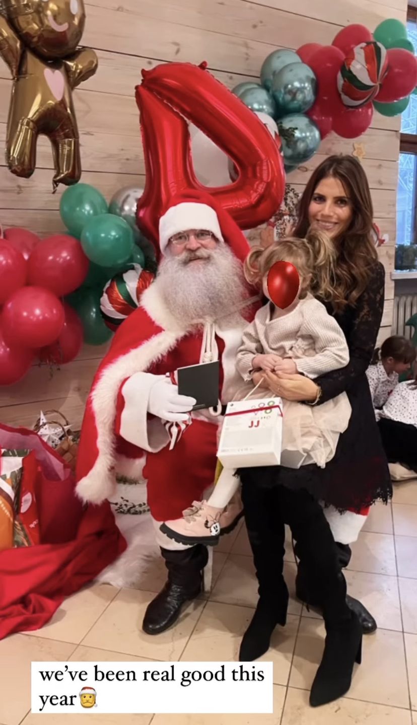 Przebrana za RENIFERA Weronika Rosati urządziła córce birthday weekend. Było dużo ZNANYCH FRIENDS?