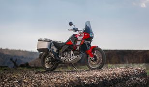 Debiutuje wyprawowe Ducati DesertX Discovery. Stworzone od podróży